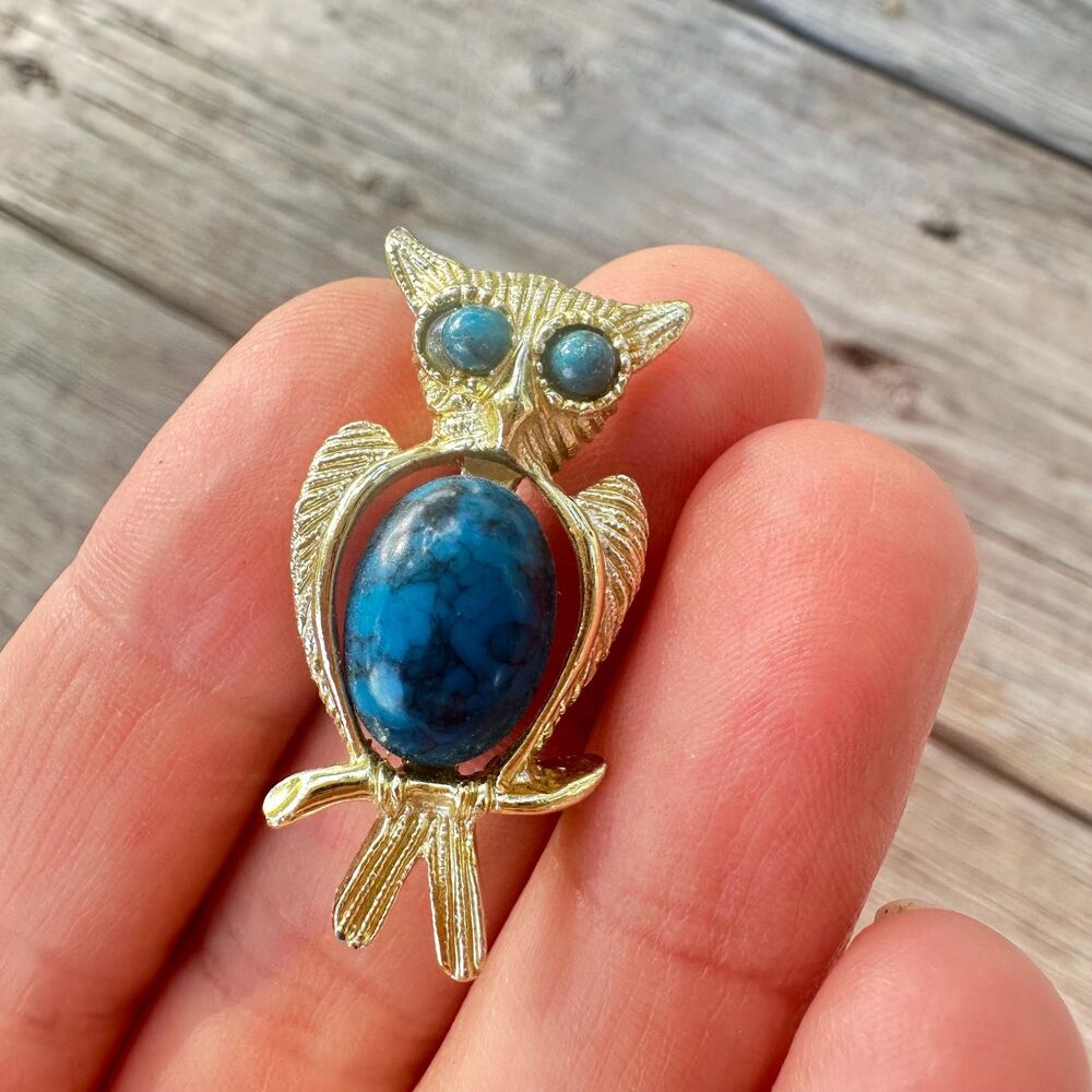 Vintage Jewelry Owl Brooch Pin